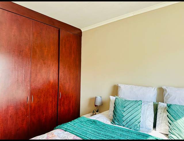 2 BEDROOM APARTMENT BLOCK FOR SALE IN LOWER BO-DORP